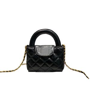 12A Mirror Quality Designer Handbags Handcrafted Top Hardware Original Leather Urban Pop Solid Color Diamond Check Luxury Chain Bags For Ladies With Exquisite Box.