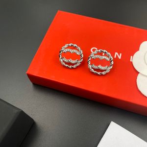 Classici orecchini placcati in argento design del marchio designer rotondo ourico cavo per ragazze affascinanti alla moda di alta qualità amore regalo d'amore romantico di alta qualità