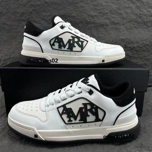 2024 a m i r i neue Kollektion Low-Top Designer lässige Luxus-Turnschuhe Männer und Frauen Paar Skateboardschuhe kleine weiße Schuhe Laufen Sneaker