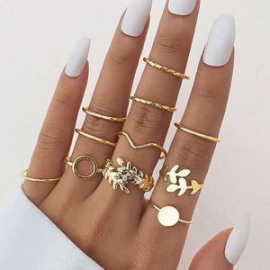 New Alloy Geometric Circle Joint Creative Personalized Olive Branch Ring Set with 11 Pieces