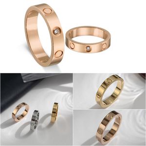 Love Ring Womens masculino banda de designer anéis Big Size11 casal jóias titânio aço moda clássica de roupa diária parafuso de casamento com diamantes tamanho 5-11 GIF da caixa vermelha