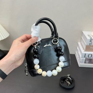 Bravo di lusso francese Mini designer Crossbody Borse Bota Lady Double Letter Trapunted Chain Black Black Black Black Black Bianco di alta qualità Bianco di cravatta vera cravatta borsetta