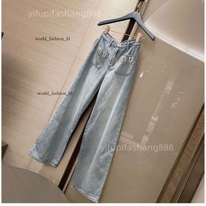 Miui Top Clothing Damen Jeans Jeans weibliche Frauen Glockenboden Denim Hosen Taille Fashion Blue Hosen Hosen Design Joggpants Mui Mui Hosen 7474