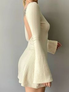 qnpqyx جديدة صلبة صلبة الثياب عارية للنساء للنساء الخريف الشتاء الأنيقة طويلة الأكمام bodycon فستان صغير