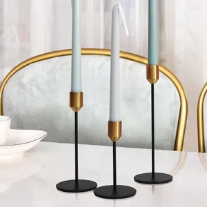 Titulares de velas Eletroplinar a mesa de ferro forjado da sala de estar da sala de estar para refeições para a decoração de casamento