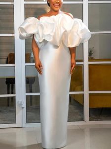 Fomal vita klänningar från axel rygglös smockade ruffles maxi blyerts klänning eleganta blygsamma kvällsklänningar stor storlek fall 240415