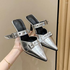 Dress Shoes Fashion Women Slippers Pointed Toe Summer Outside Slides Thin Low Heels Black White Pink Rivet Design Mules Shoe