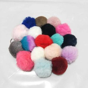 Keychains Lanyards 4cm 8cm fluffig kanin pälsboll nyckelkedja söta godisfärger pompom artificiell kanin päls nyckelchain kvinnor bilväska nyckelring