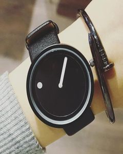 ساعة Wristwatches 2022 Minimalist Fashion Men Creative Mens Hotes and Line Simple Simlish Quartz Leather5802390