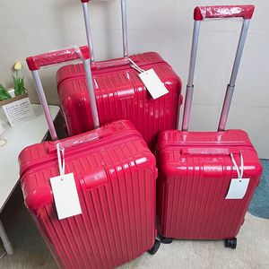 Мужчины женщины Riw Buggage Suitcase большой пропускной вещества для проездной коробки высокий качество дизайнер -дизайнер магистраль Spinner Sufders 21/ 26/30 дюймов