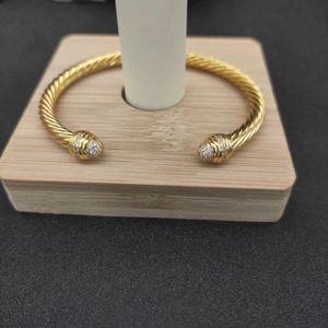 Dy Designer عالي الجودة العلامة التجارية Trend Luxury Trend David Yurma Bracelets Bracelet Simple and Seleg Population Ring Twisted Ring David Bracelet