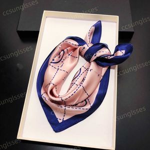 Kanalschalte neue dünne Schal Frauen Luxusmarke kleine Seidenschals Druck Haar Band Stirnband Wrap Bag Griff Ribbon Lady Hals Schal Schal L3