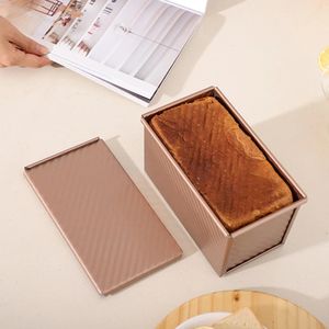 1 PCS Rectangular Bread Tray Bread Baking Mold Cake Toast Mold Carbon Steel Rectangular Corrugated Non Stick Baking Bread Box 240415