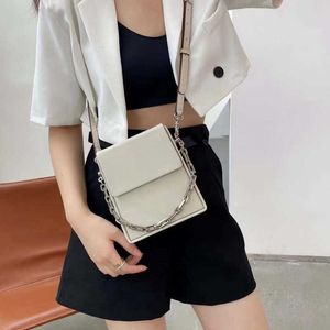 Chain Hanging Box Bag 2024 Fresh and Sweet Genuine Leather Cowhide Fashion Korean Edition for Women