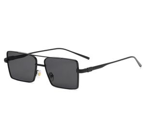 950 Fashion Sunglasses toswrdpar Eyewear Sun Glasses Designer Mens Womens Brown Cases Black Metal Frame Dark 50mm Lenses For beach3666565