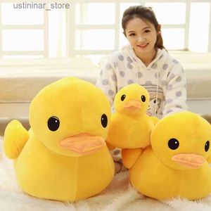 Doldurulmuş Peluş Hayvanlar Büyük Sarı Ördek Bebek Yastığı Peluş Oyuncak Bebek Kadın Doğum Günü Hediyesi Çocuk Hediye Yumuşak Peluş Yastık Düz Renkli Hayvan Dolls L47