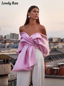 Sweet Pink Satin Bow Pleated Tops for Women Sexy Off Shoulder Backless Cropped Vest 2024 Female High Street Party Club Tops 240411