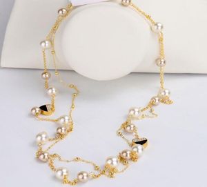 Hela designer lyxklassiker Cute Diamond Heart Elegant Pearl Multi Layer Long Sweater Statement Necklace For Woman7837914