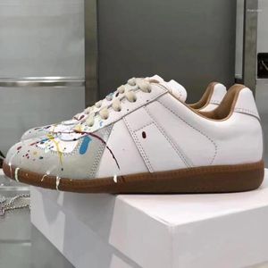 Scarpe casual marca di moda graffiti per uomini a basso taglio classico piatto in pelle vera sneaker da uomo di alta qualità 35-44