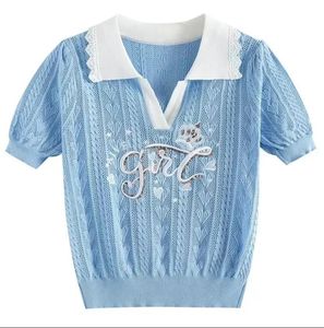 Свитер Blue Diamond Sweater Женщины вязаная футболка Tops 2024 Летние буквы Вышивка Элегантная модная стильная пуловая прыжки с коротким рукавом