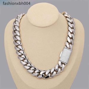 Dropshipping Hip Hop Schmuck 20mm Sterling Sier VVS Moissanit Out Box Clasp Miami Cuban Link Chain Halskette für Männer