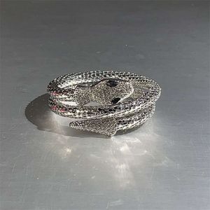 A moda de cobra de zircão em forma de internautas abertas, estilo elegante, pulseira de alto senso, artesanato de moda pequena e popular