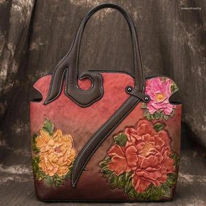 Bag 2024 Summer Retro Luxury Handbags Women Bags Designer Genuine Leather Handmade Embossing Totes Floral Shoulder Crossbody