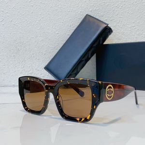 Designers Caixa de sol dos óculos de sol grande moldura de fibra de acetato de olho com lente de poliamida e design de metal C5506 Óculos de sol de luxo para homens e mulheres Luz polarizada