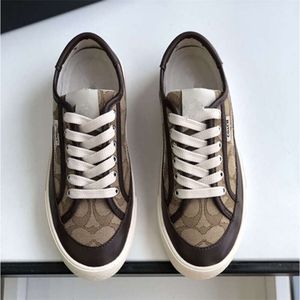 24SS Designer Coache Coaches Shoes New Thick Soled Pet Color Blocking C-format tyg Casual mångsidig platt ensamstående skobräda för kvinnors skor