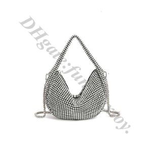 Väskor Vatten kvinnors väska 2024 Spring Walltefashion Chain inlaid Diamond Handbag Guangzhou Shiling Bagage