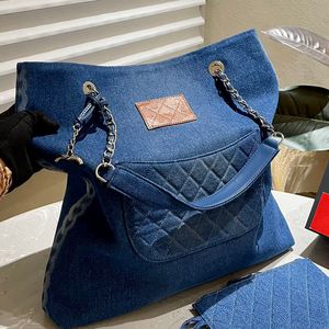 Washing Gradient Blue Denim Tote Women Designer Bag Large Capacity Silver Badge Diamond Lattice Pocket Matelasse Chain Shoulder Handbag with Zipper Purse 40x30cm