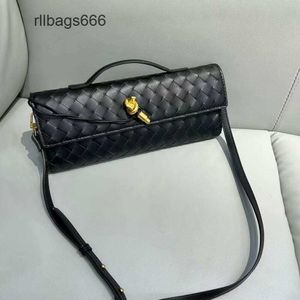 Weaving Bag Women Handbag Cowhide New Andiamo Bags Handbags Baguette Bottegs Lady Banquet Cros Venetass Shoulder Horizontal Single Long Clutch H9HK