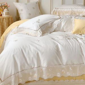 Sängkläder sätter 4-7 st ruffles pincess comporter broderi bomullsdäcke täcken täcker euro 240x220