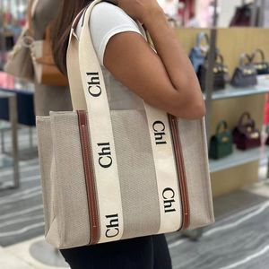 Tote Designer Bag Woody Tote Bag Beach Bag Women's Handbag Classic Letter Axel Väska shoppingväska linne Canvas strandpåse stor kapacitet handväska handväska handväska