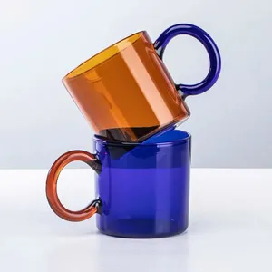 Bicchieri da vino da 300 ml di vetro colorato tazza di caffè tazza resistente ad alta temperatura succo di latte per casa creativo bere tazza d'acqua da tè con manico