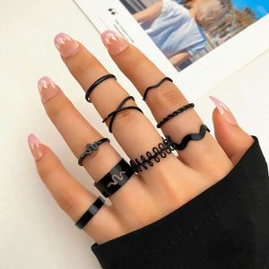 Black Joint Creative Hollow Lace Snake Shaped Fried Dough Twists Ring 9 Pieces Set