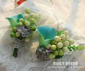 Flores decorativas feitas feitas à mão coloridas de corporações de noivo de lírio de lírio / broche de lírio para lírio para o noivo da mão de noiva