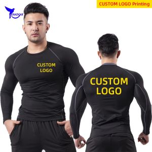 T-shirt logo personalizzato uomo compressione sottoschetta a base di base tops a maniche lunghe sport rapido secco rashgard che corre in palestra magliette