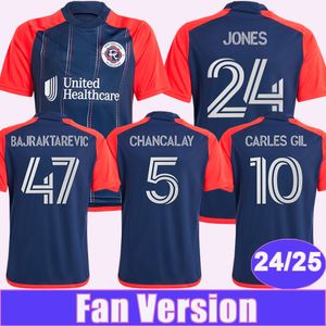 2024 25 New Revolution Mens Soccer Maglie Carles Gil Borrero Kessler Buck Chancalay Casa di calcio blu scuro Le divise a maniche corte per adulti