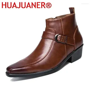 Botas 2024 homens sapatos de couro casual zíper lateral com zíper na moda tornozelo homem calçado de outono Hombre de outono