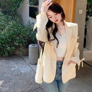 Frauenanzüge 2024 Mode koreanische Damenanzug Anzug Mantel Milch gelbe Langarm-Schnürjacken für Frauen Frühling Autumen lose Frau