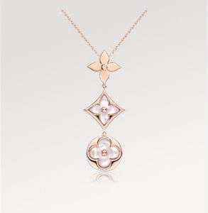 Z luksusową designerską modną łańcuchem naszyjnika Rose Gold Mother-of-Pearl Flowant Naszyjniki dla kobiet biżuteria