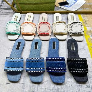 Designer Kvinnor Slide Denim Blue Beach Slippers Frayed Edge Embroidered Canvas Sandal Flats 2024 Summer Mule Embroidery Slåsande G Cutout Platform Slider Shoes