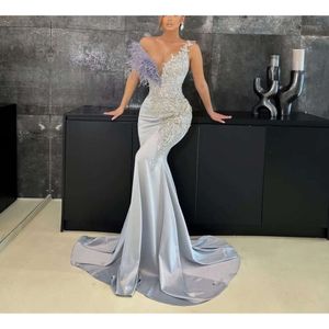 Exquisite Mermaid Evening Dresses Sleeveless V Neck Strap Appliques Beads Floor Length 3D Lace Satin Feather Plus Size Prom Dress Plus Size Gowns Party Dress