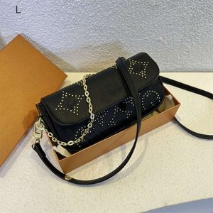 Portafogli venduti l'85% di fabbrica al dettaglio New Womens Long Wallet Rivet Single Zipper Holdhell Borse Cambia alla moda Bag di telefono