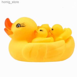 4 pieces of childrens duck bathing toys water games little yellow duck set clip S PVC little yellow duck parents and childrens toys TMZ Y240416