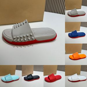 Spikes Designer Slippers Take It Easy Studs Style Mules Street Room Summer Sandals pantoufle famous Mens Sandale Slides Sliders Beach Shoes