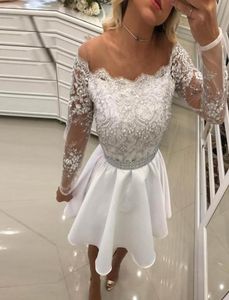 White Short Prom Dresses Off Shoulder Long Sleeves Appliques Lace Pearled Satin See Through Back Short Homecoming Dresses Party Dr6699497