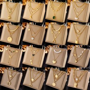 Fashionable Gold-plated Titanium Steel High-end Chain with Butterfly Pearl Necklace