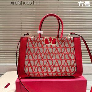 Casual Totes Tote Valenn Woemn Fashion Handbag Stone Strap Print Canvas Axel Long Bag Läderhandväskor Girl Loco Designer Ladies Stora väskor HQ5T KBYX CWKN